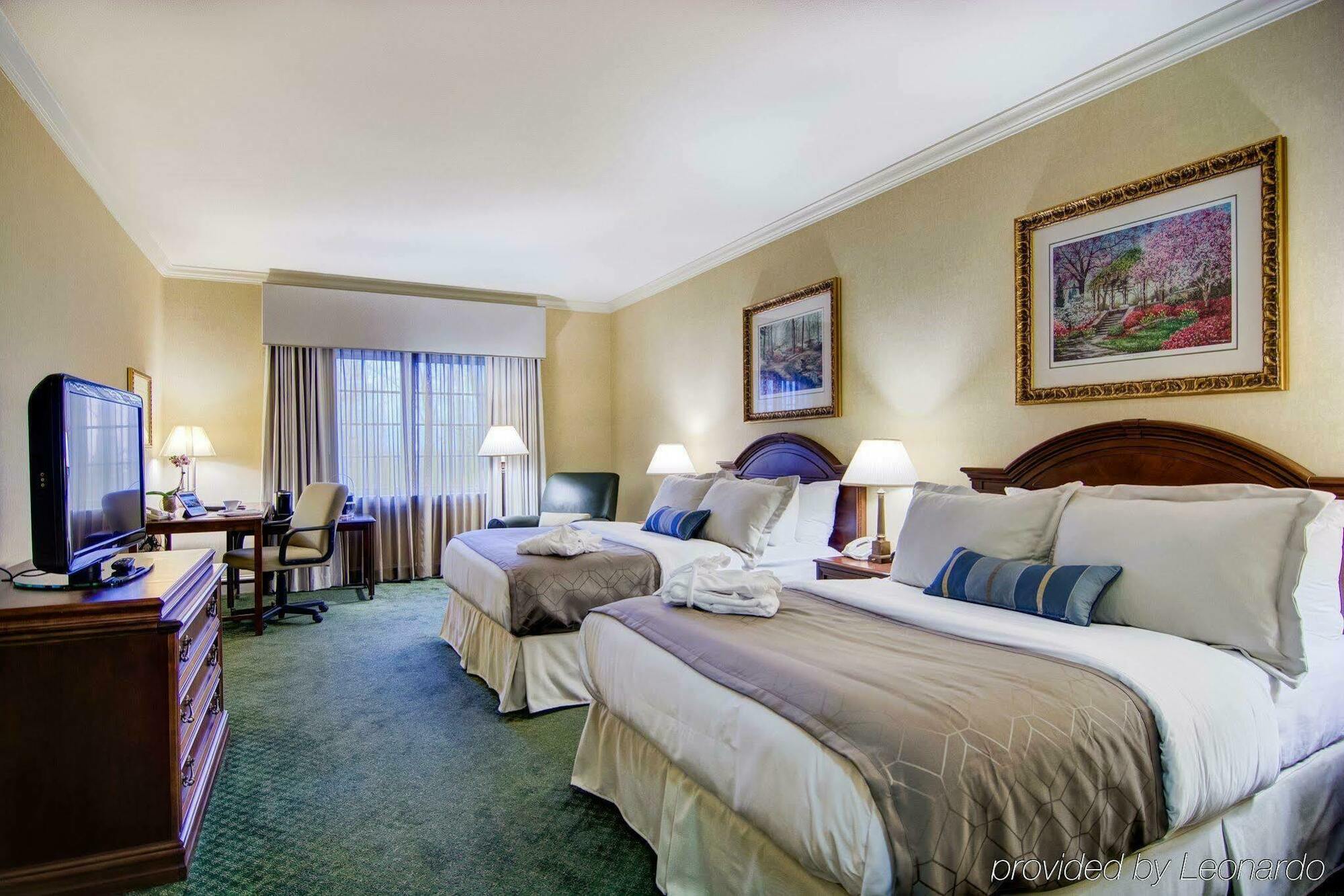 Rizzo Center, A Destination By Hyatt Hotel Chapel Hill Ngoại thất bức ảnh